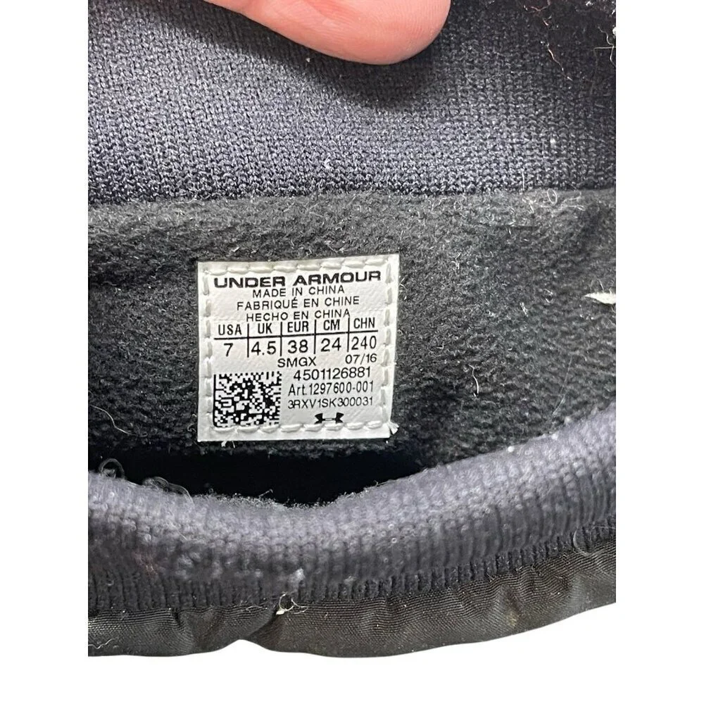 Under Armour Women's US 7 Elevated Boot Puffer Winter Boot 1297600 001 Black